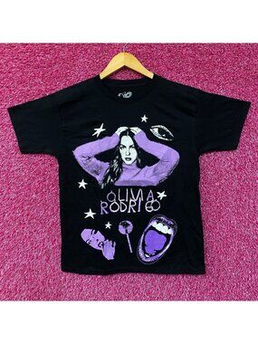 Olivia Rodrigo Guts Album World Tour T-Shirt Extra Small